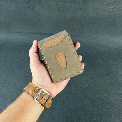 Trove — Classic Bi-Fold Wallet (WC-C28M)