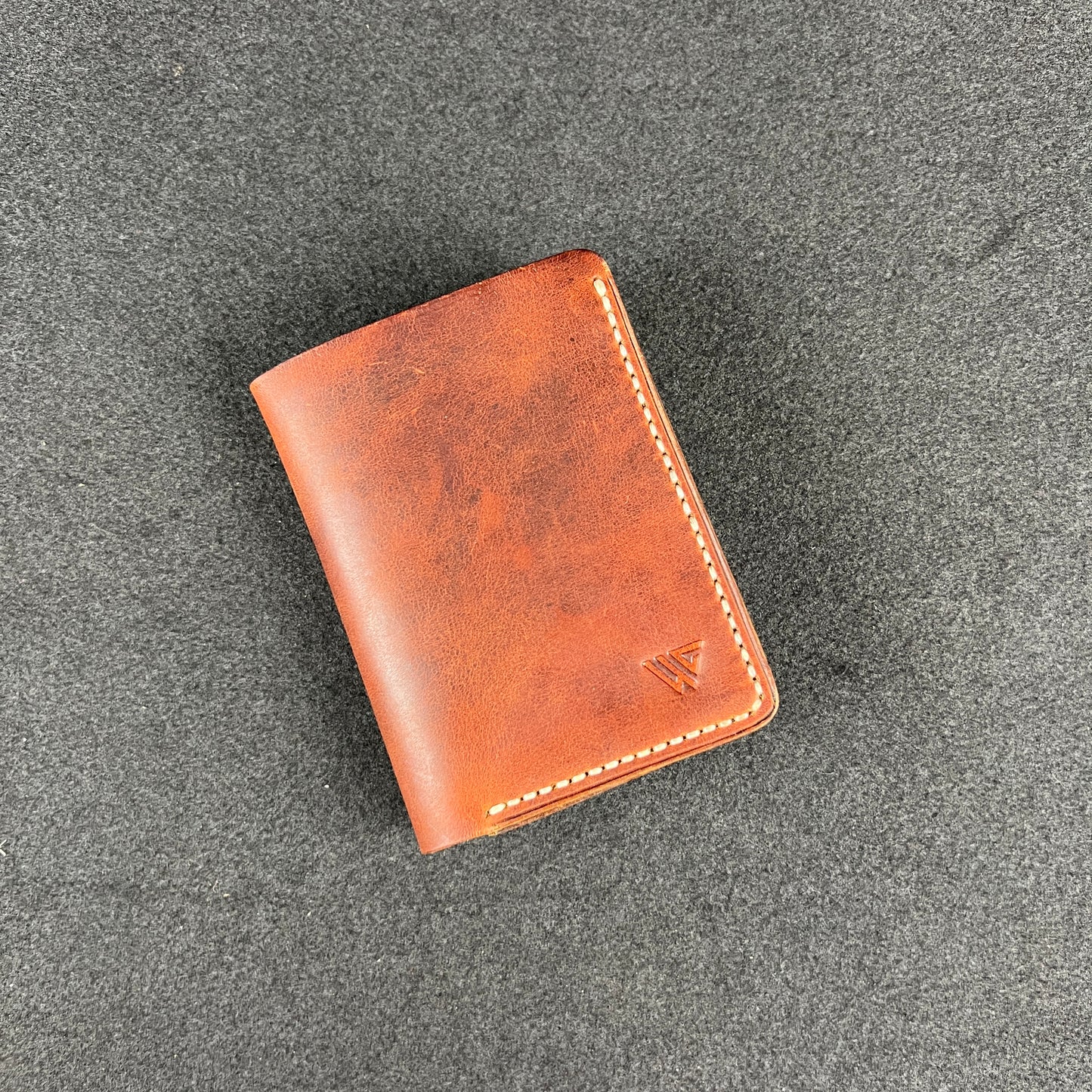 Ravelo — Vertical Bi-Fold Wallet (WC-V12)