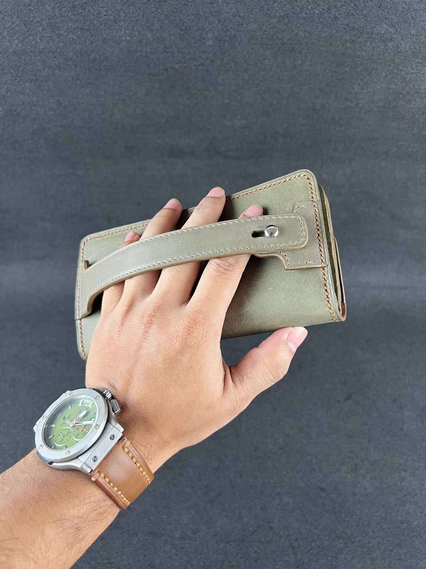 Arden Flow — Designed to Carry Your Day (WC-L14)