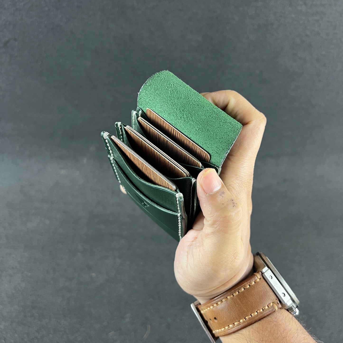 Verro — Card Holder (WC-CH7)