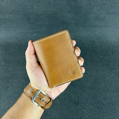 Aven — Vertical Bi-Fold Wallet (WC-V14)
