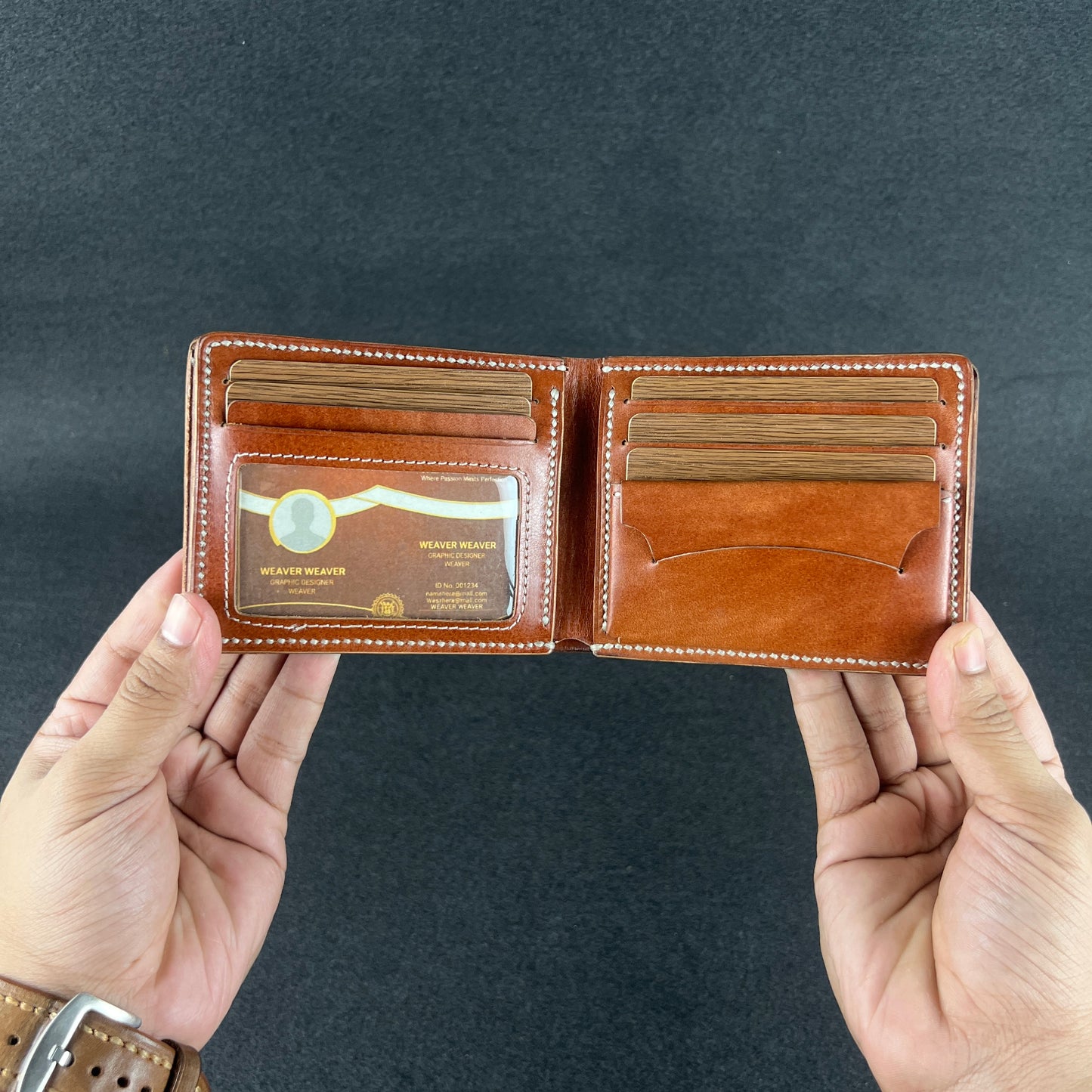 Verto — Classic Bi-Fold Wallet (WC-C39)