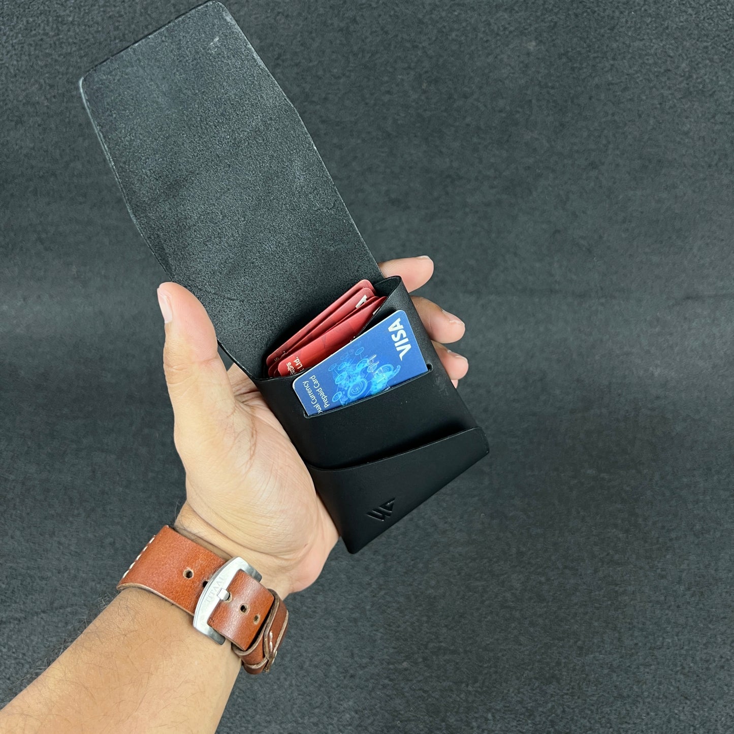Crimora — Vintage Wallet (WC-VT6)