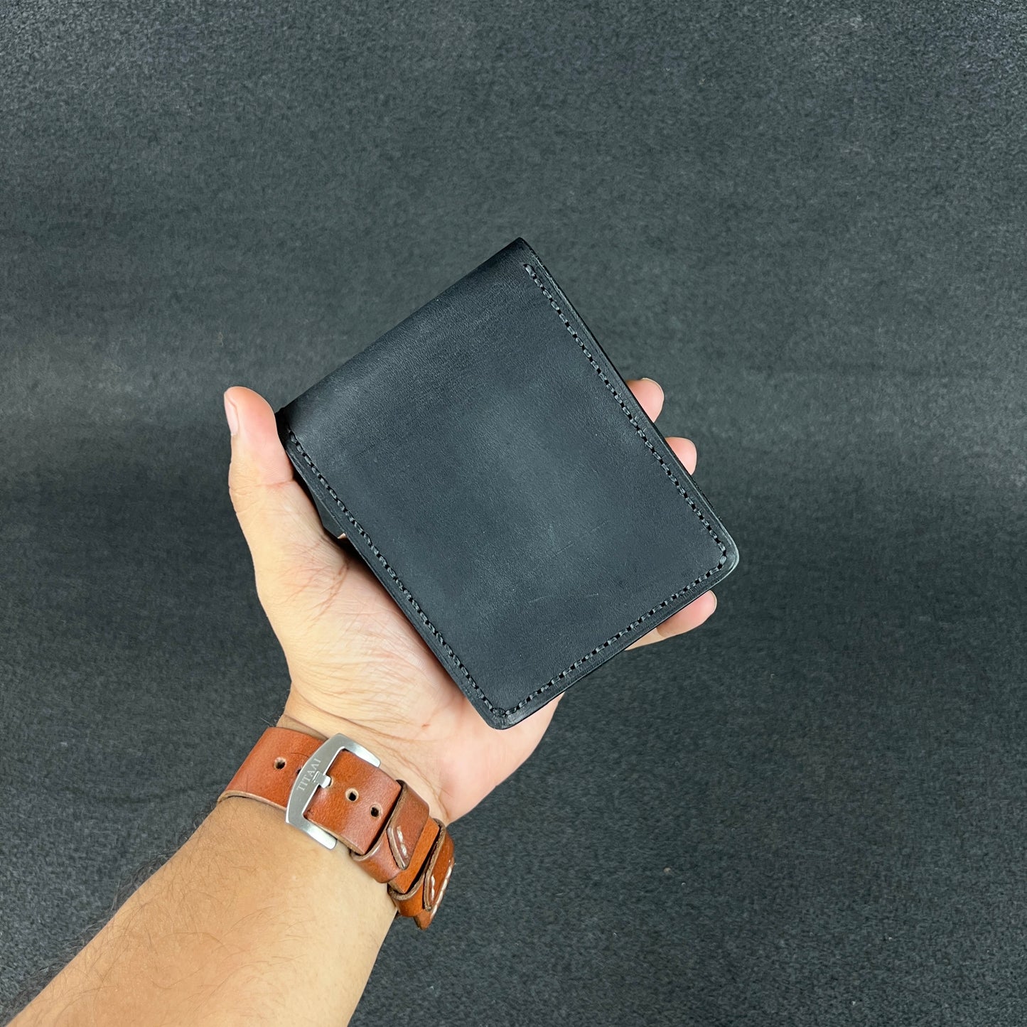 Verto — Classic Bi-Fold Wallet (WC-C39)