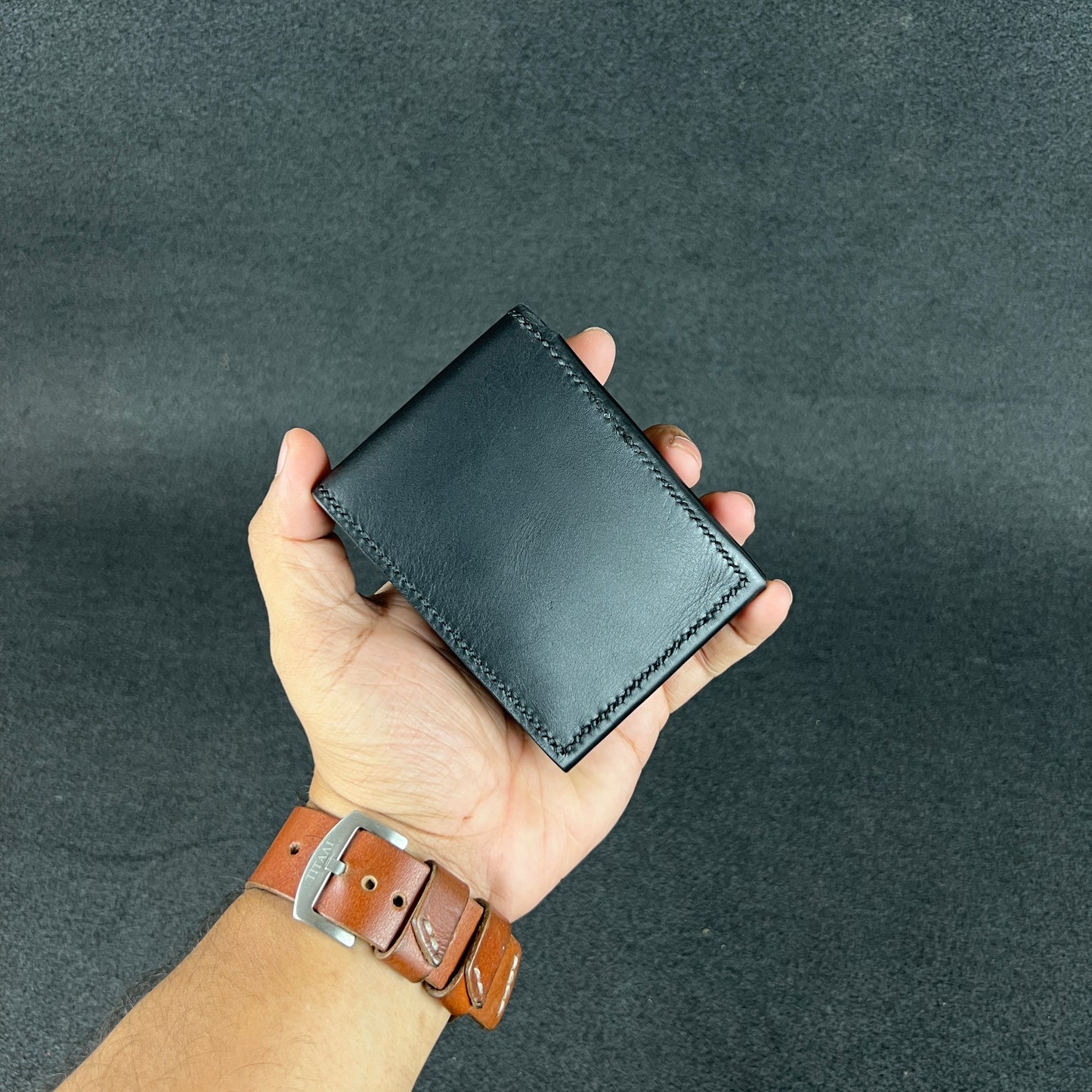 Pebble — Slimmest Classic Bi-Fold Wallet (WC-C37)