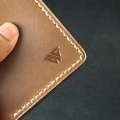 Ravelo — The Bold Fold (WC-V12)