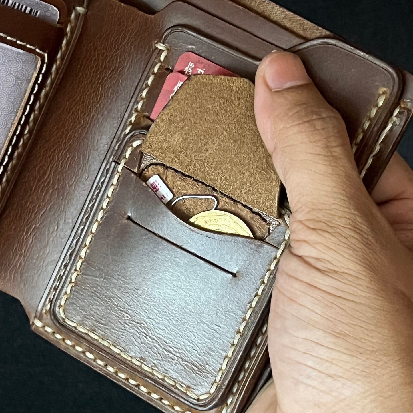 Ravelo — The Bold Fold (WC-V12)