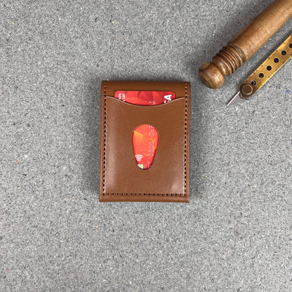 Frozzy — Where Comfort Meets Compact (WC-C42)